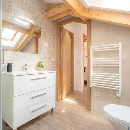 Apartment Luckasa By Rent4all Figueira da Foz