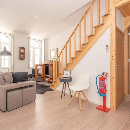 Luckasa By Rent4all *