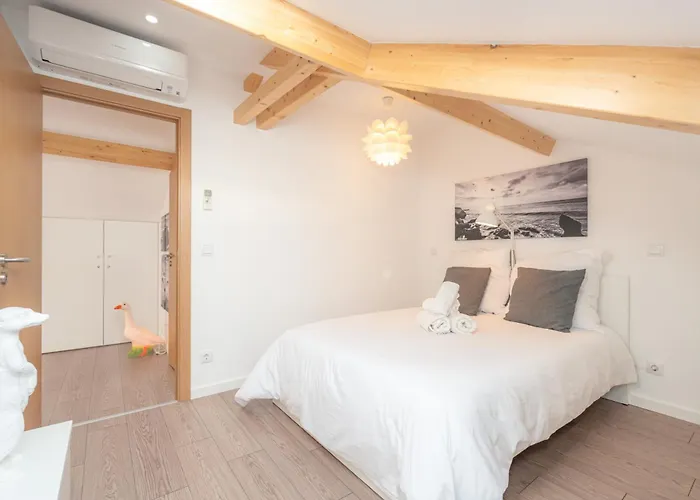 Daire Luckasa By Rent4all *